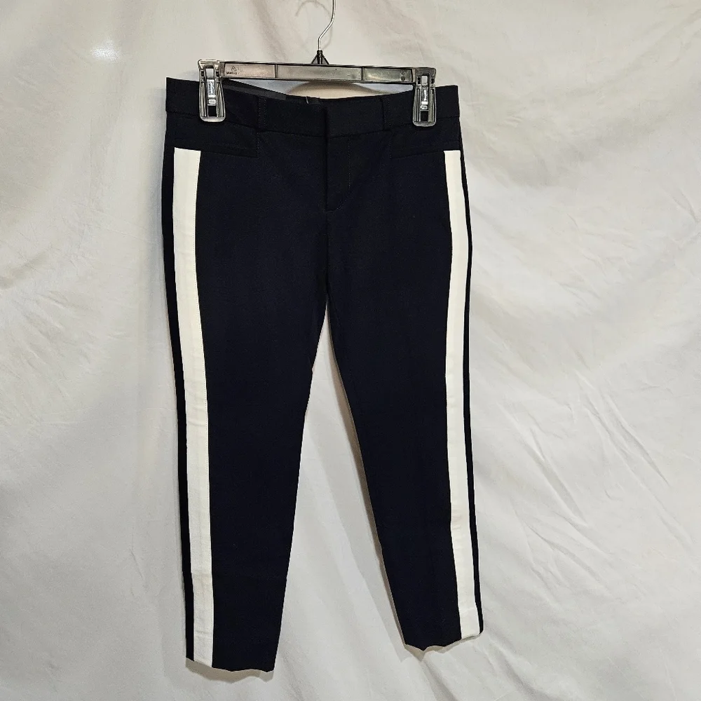 Banana Republic Sloan Navy Blue With White Stripe Size 2P Petite. Ankle Pants